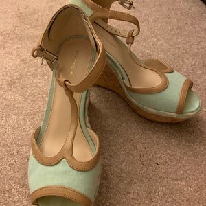 tiffany blue heel